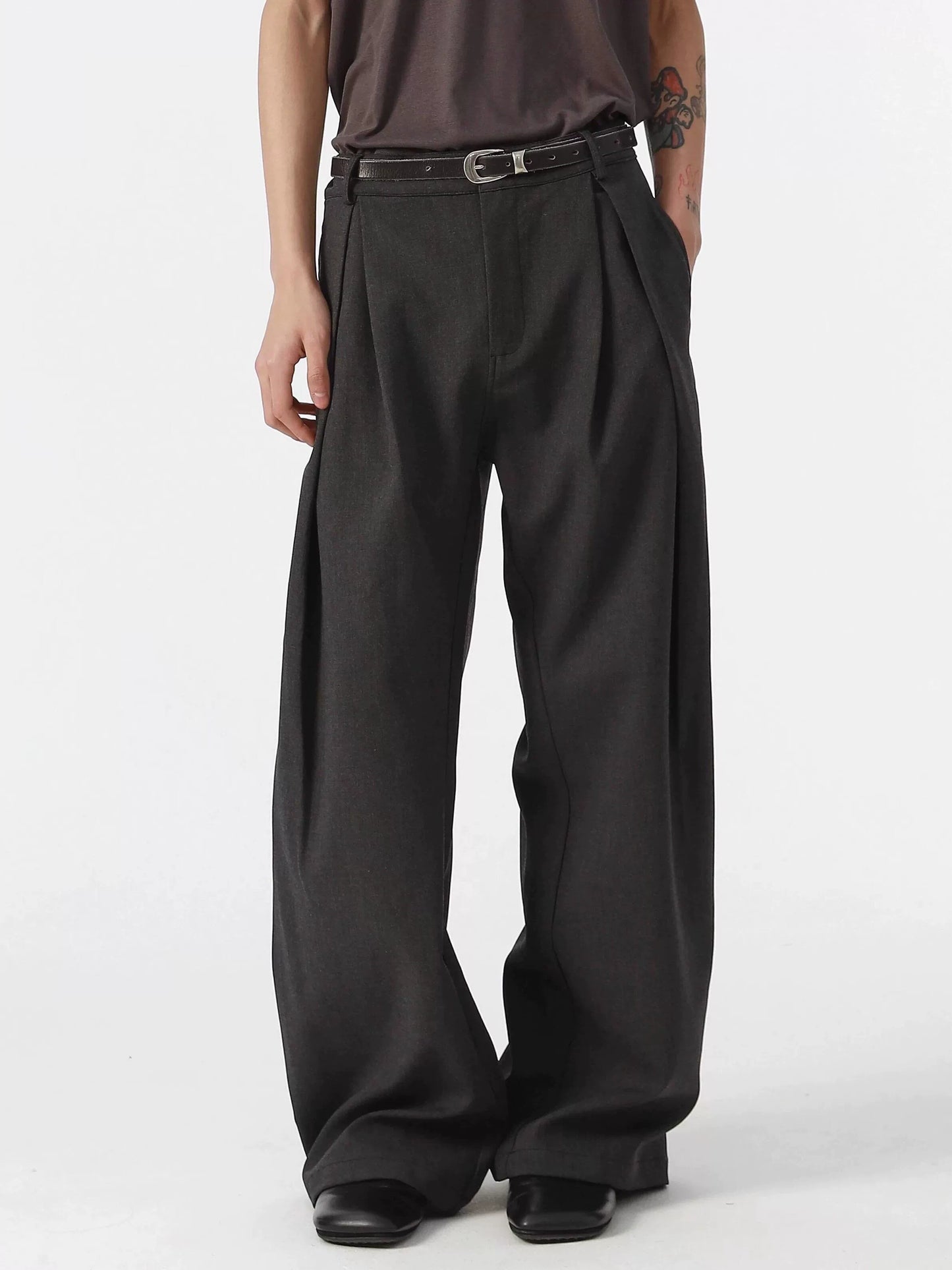 South Korea, spring and summer three-dimensional I-pleated A-shaped profile scimitar TR pants commuter cleanfit casual pants men and women
